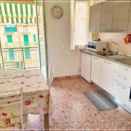 La Casa Di Palma Apartment Alassio Bagian luar foto